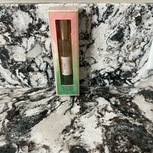 VICTORIA'S SECRET BOMBSHELL ESCAPE